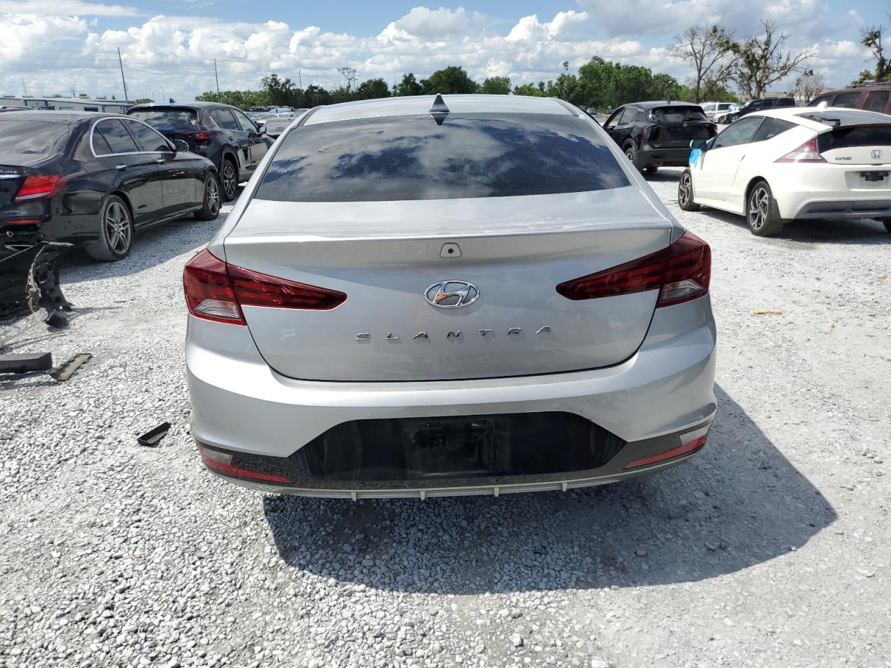 2020 Hyundai Elantra Sel VIN: 5NPD84LF8LH575522 Lot: 56884575