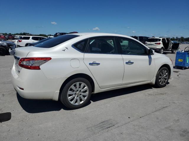 Sedans NISSAN SENTRA 2013 Biały