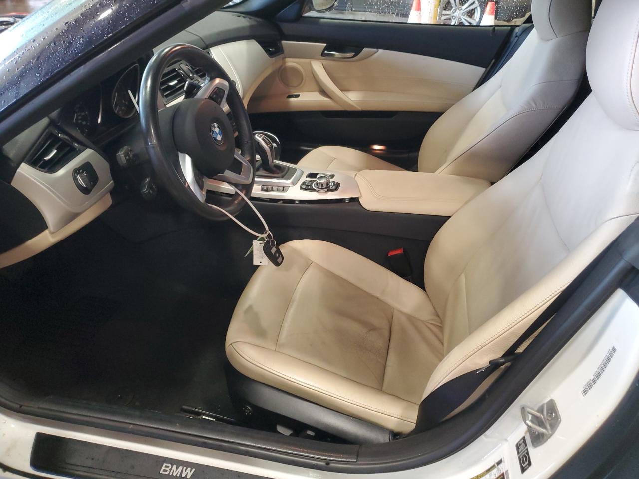 2015 BMW Z4 Sdrive28I VIN: WBALL5C59FP557592 Lot: 56666655