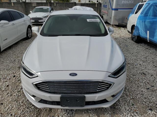 Седани FORD FUSION 2017 Білий