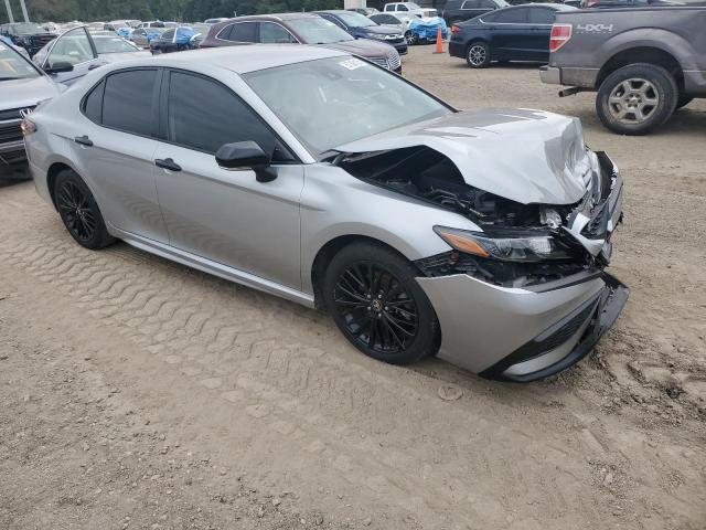  TOYOTA CAMRY 2022 Серебристый