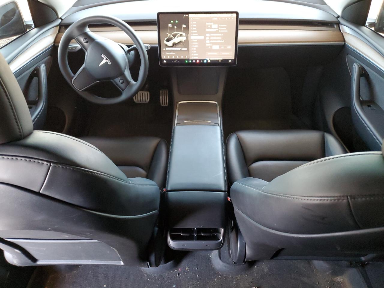 2023 Tesla Model Y VIN: 7SAYGDEF6PF813215 Lot: 56935515