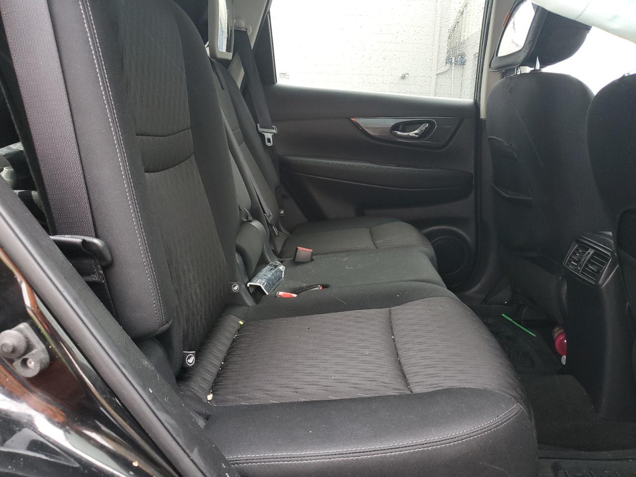 2018 Nissan Rogue S VIN: KNMAT2MVXJP612390 Lot: 56837645