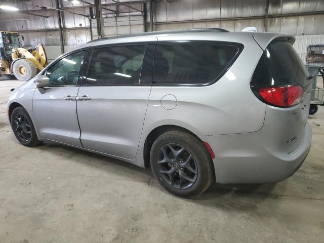  CHRYSLER PACIFICA 2019 Srebrny