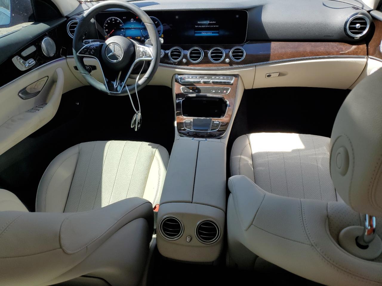 2022 Mercedes-Benz E 450 4Matic VIN: W1KZF5KB9NB057056 Lot: 47976155