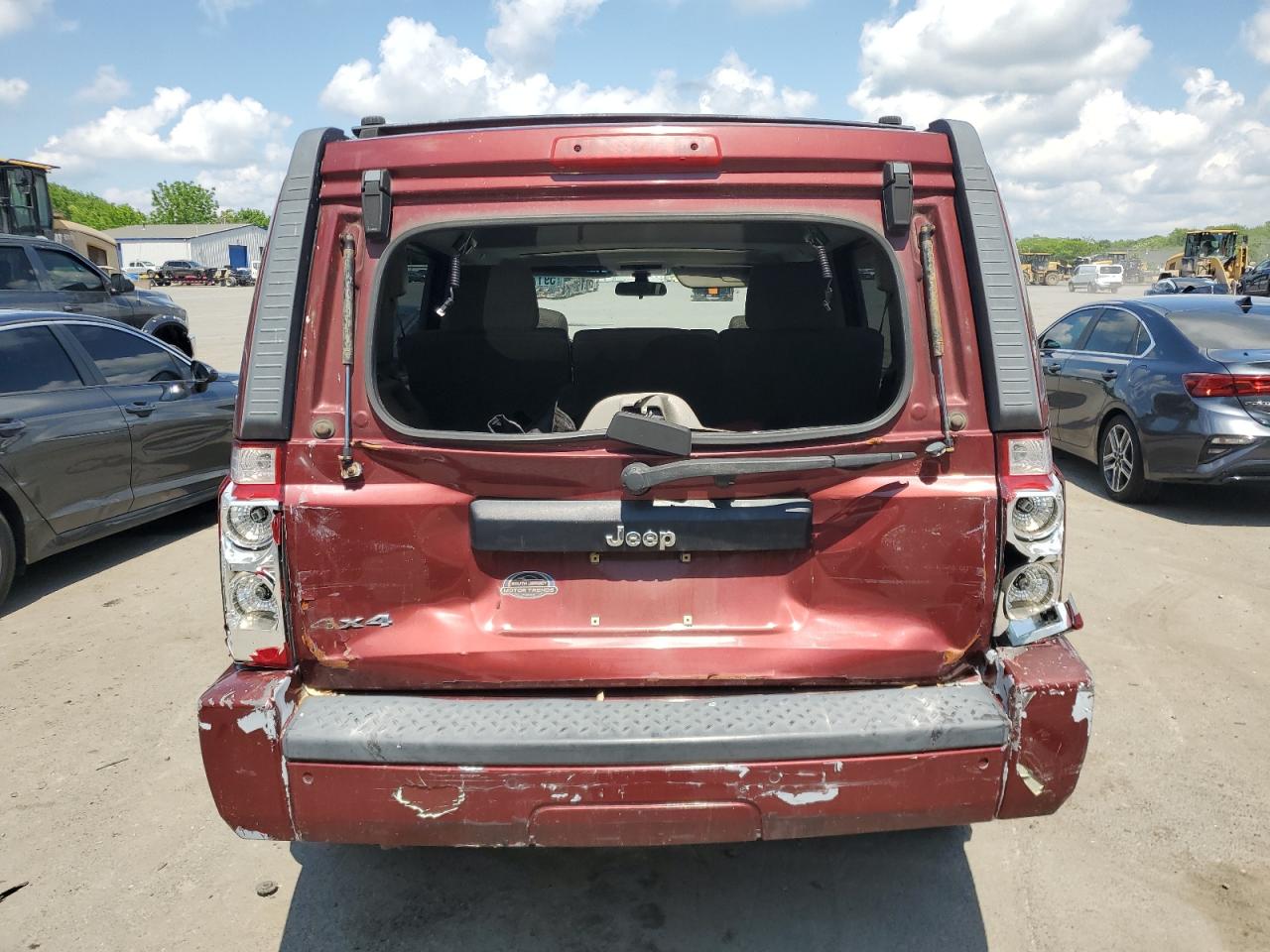 2007 Jeep Commander VIN: 1J8HG48KX7C621324 Lot: 59177465