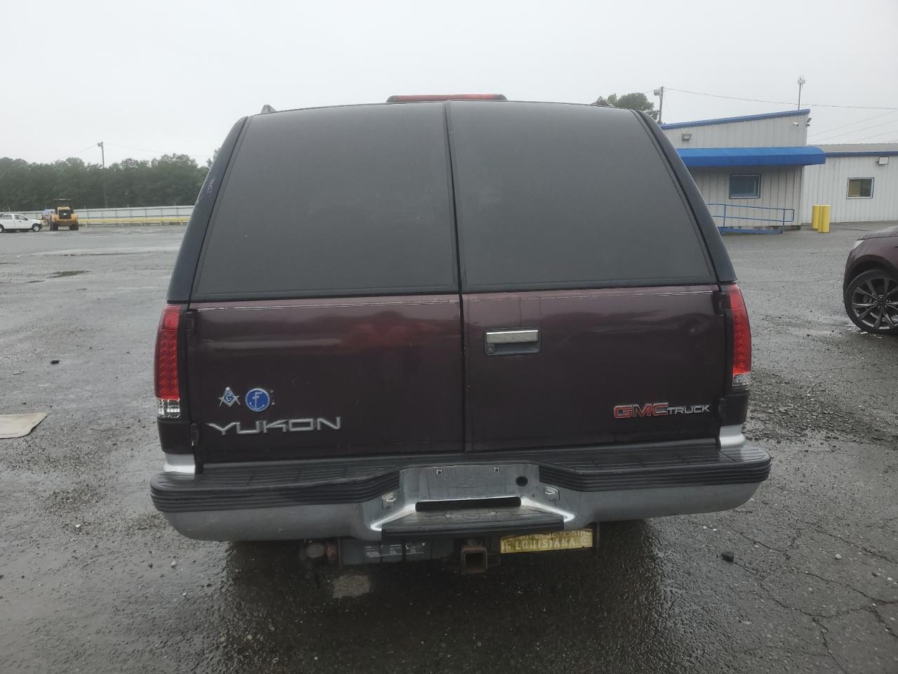 1997 GMC Yukon VIN: 1GKEC13R0VJ747956 Lot: 55259735