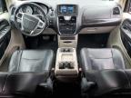 2011 Chrysler Town & Country Touring L de vânzare în Chicago Heights, IL - Front End
