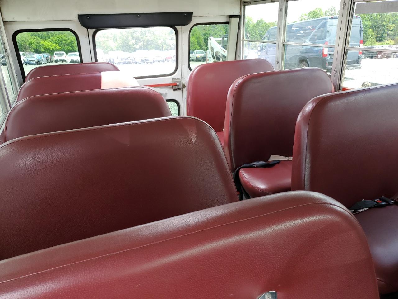 2000 Chevrolet Express G3500 VIN: 1GBHG31R4Y1230468 Lot: 57080685