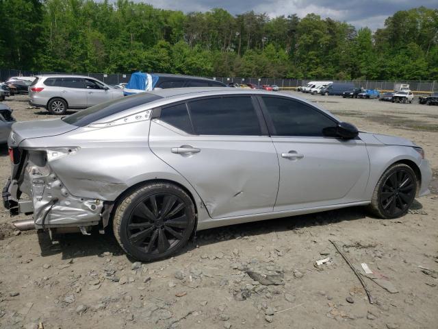  NISSAN ALTIMA 2019 Srebrny