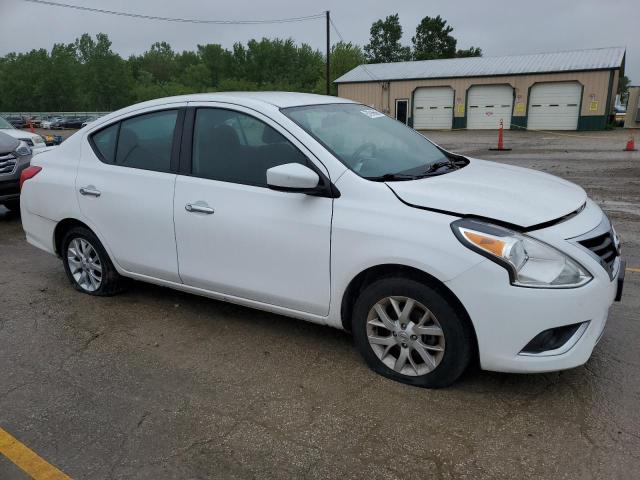  NISSAN VERSA 2018 Biały