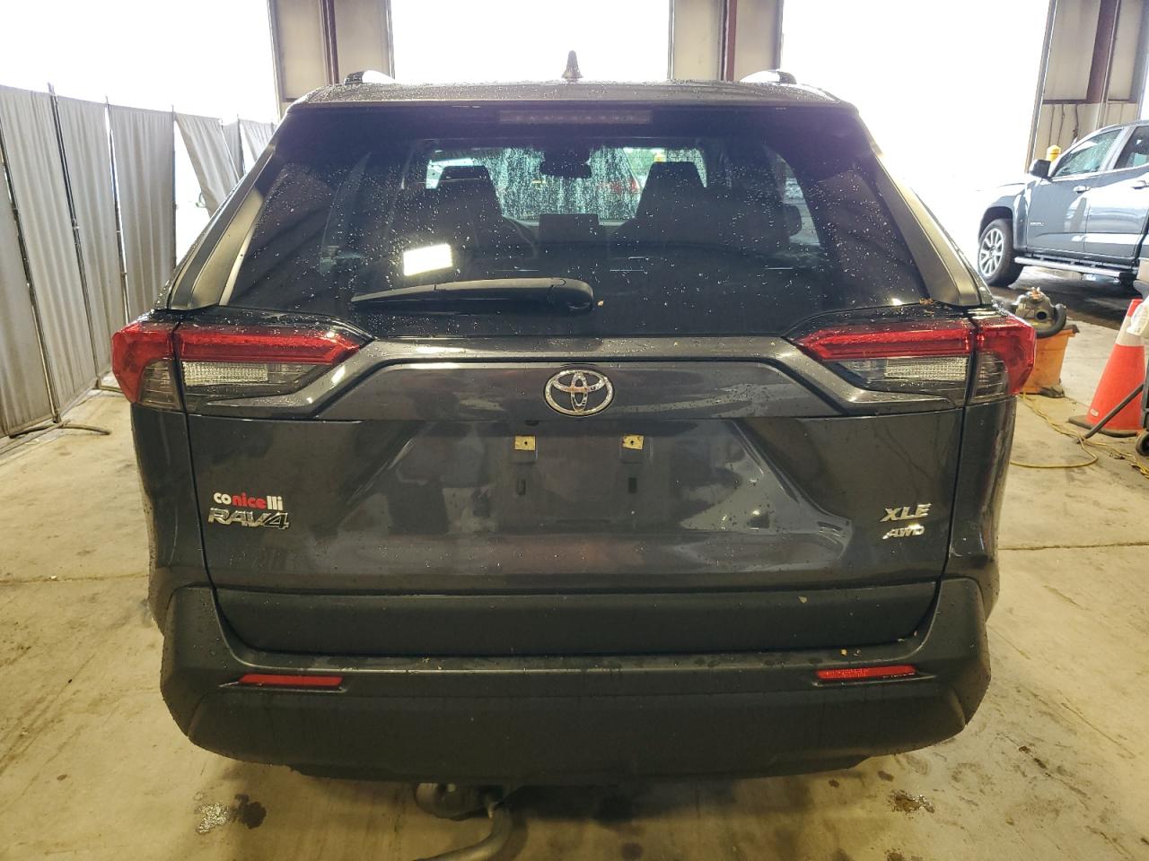 2020 Toyota Rav4 Xle VIN: JTMP1RFV9LD057605 Lot: 57947765