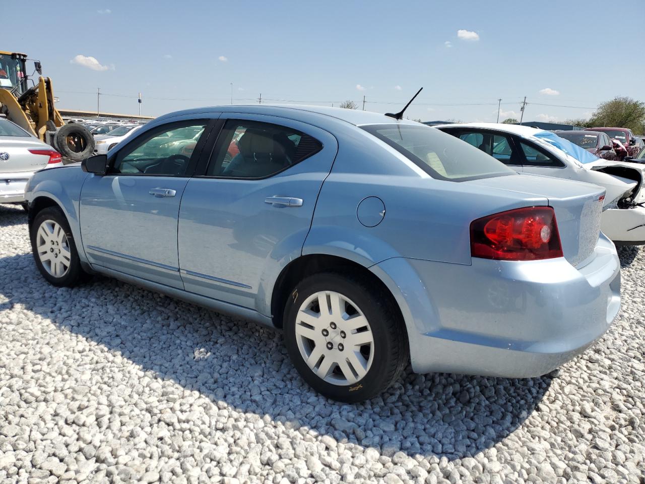 2013 Dodge Avenger - Image 2