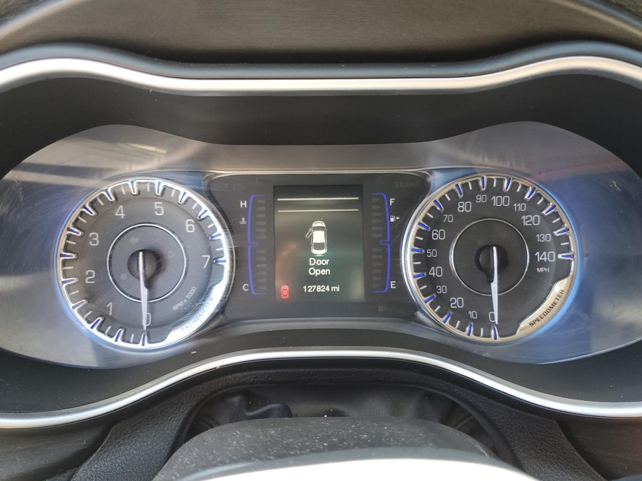 2015 Chrysler 200 Limited VIN: 1C3CCCAB6FN627419 Lot: 57141485