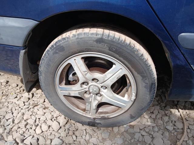 2001 TOYOTA AVENSIS GS