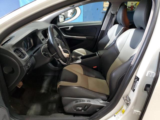  VOLVO V60 2016 White