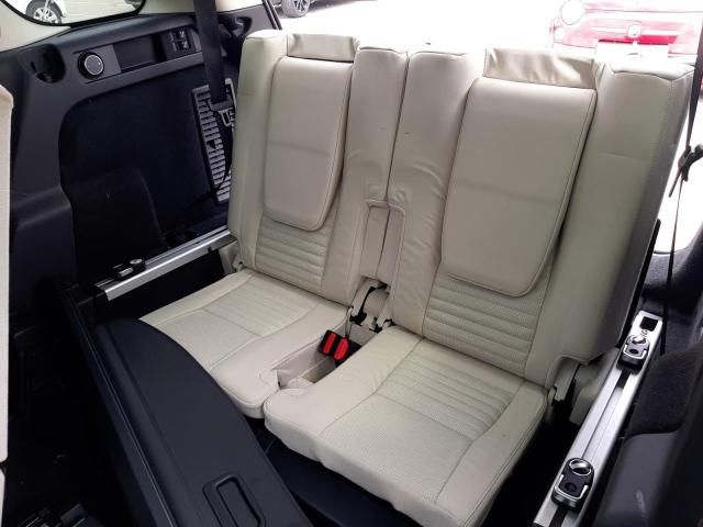 2017 LAND ROVER DISCOVERY