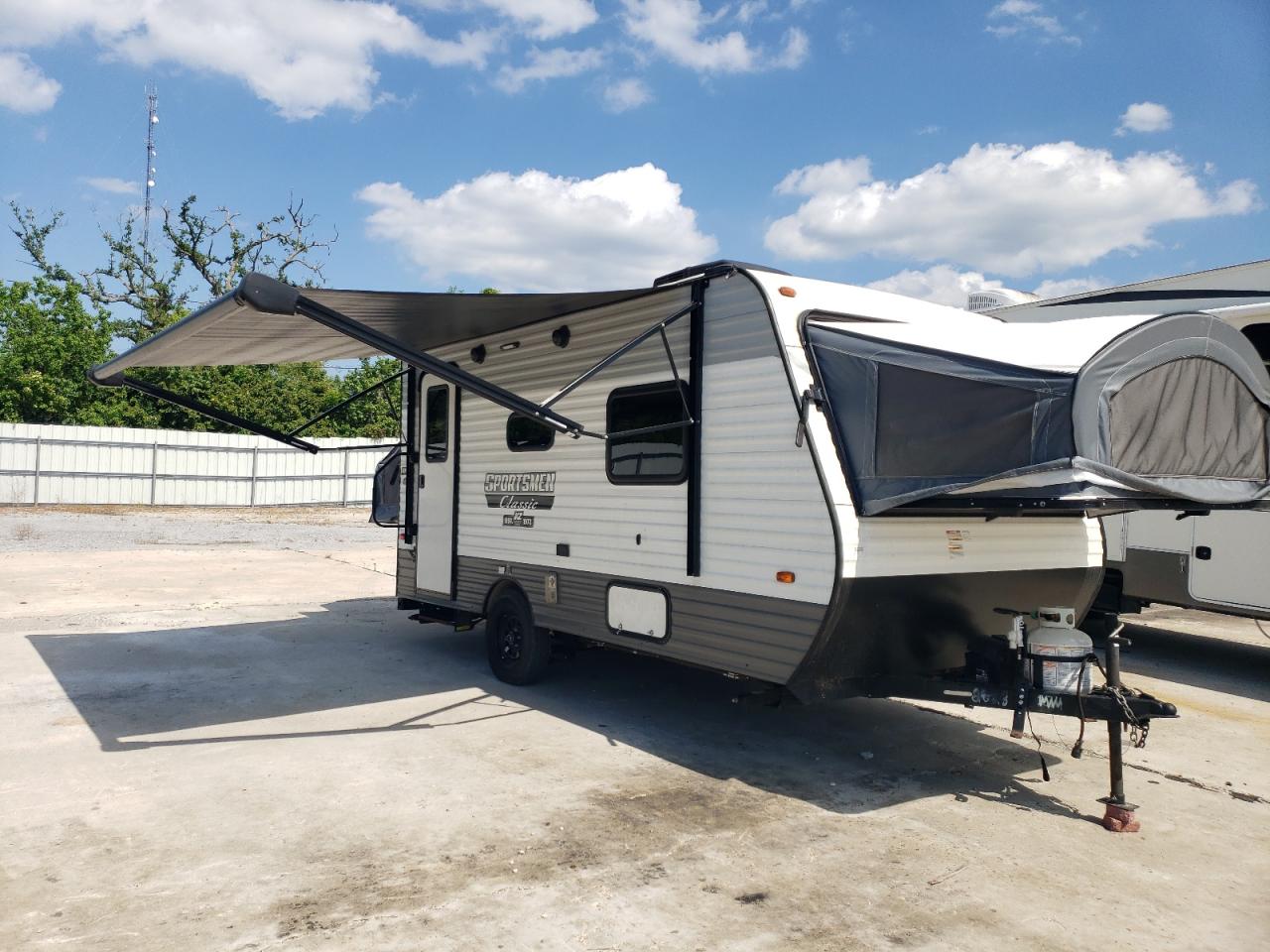2022 Sportsmen Trailer for Sale in New Orleans, LA - Normal Wear