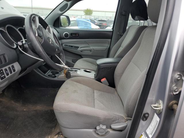  TOYOTA TACOMA 2015 Сріблястий