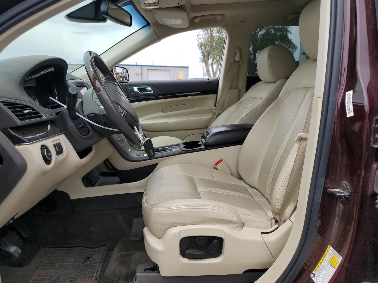 2019 Lincoln Mkt VIN: 2LMHJ5AT0KBL00273 Lot: 56232495