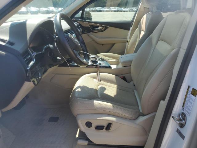Паркетники AUDI Q7 2017 Белы