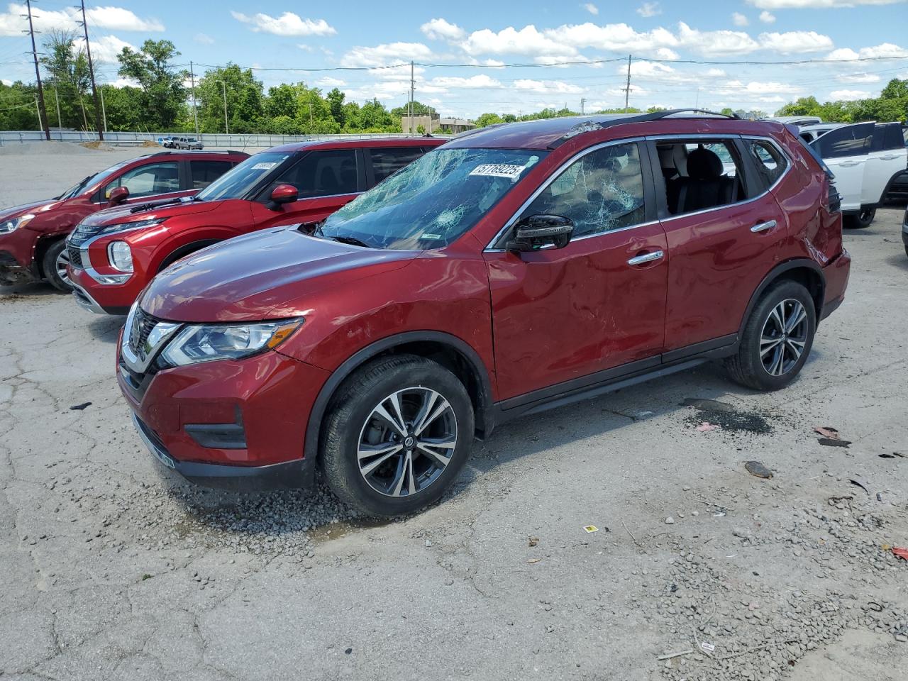 2020 Nissan Rogue S იყიდება Lawrenceburg-ში, KY - All Over