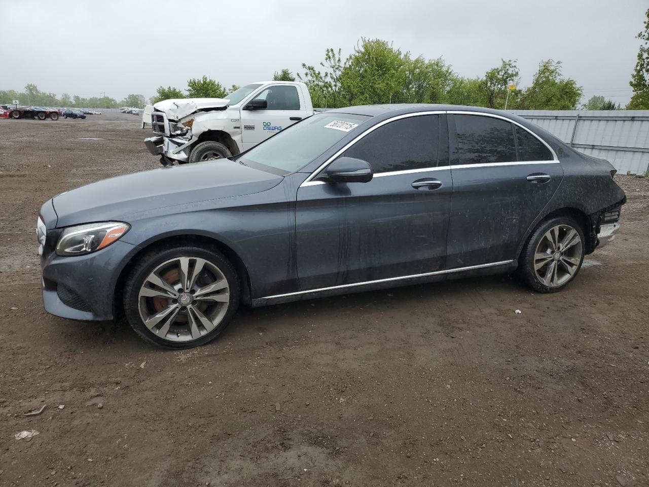 2016 Mercedes-Benz C 300 4Matic na sprzedaż w London, ON - Rear End