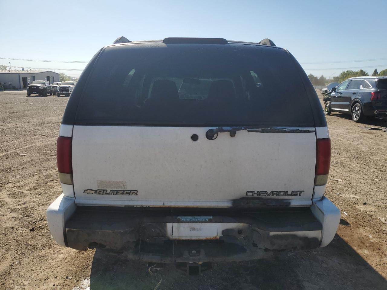 2002 Chevrolet Blazer VIN: 1GNDT13W12K222477 Lot: 56158525