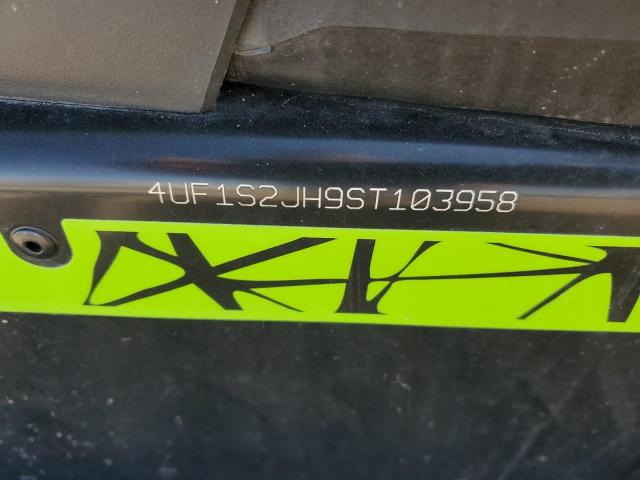 2025 ARCC SNOWMOBILE