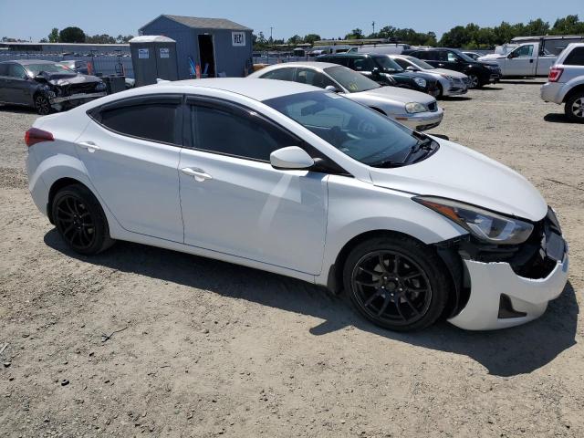  HYUNDAI ELANTRA 2016 Белый
