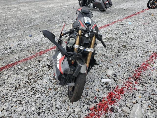  BMW S 2024 Чорний