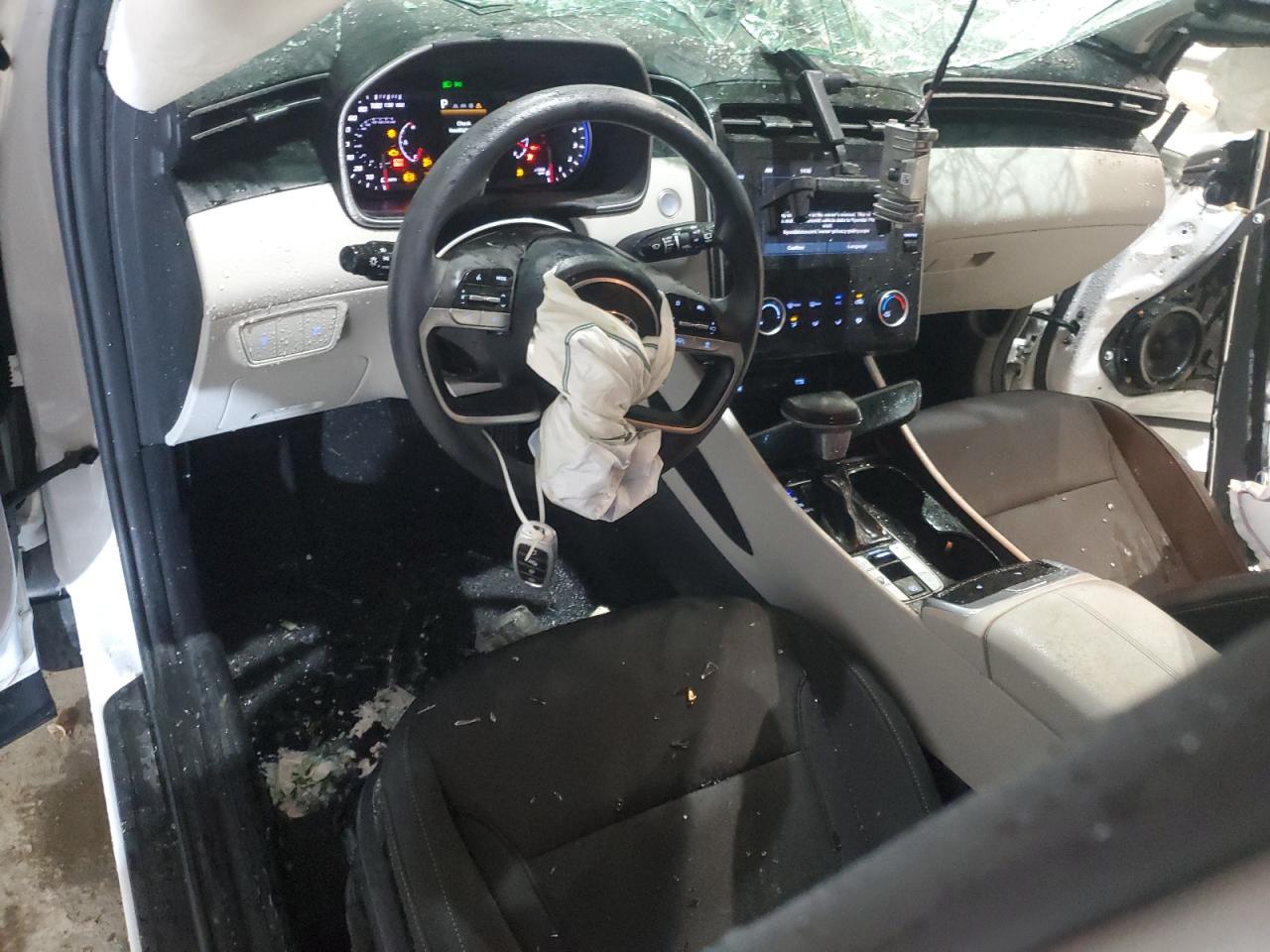 5NMJBCAE1NH018573 2022 Hyundai Tucson Sel