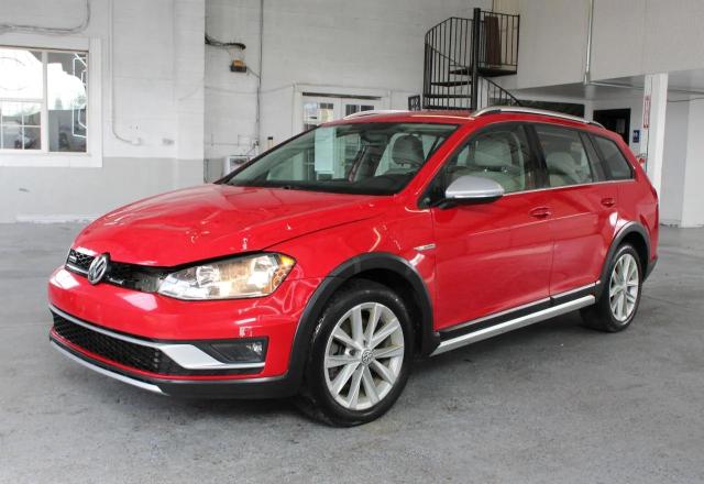 2017 VOLKSWAGEN GOLF ALLTRACK S  