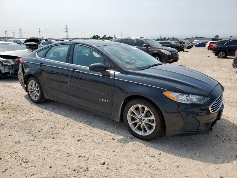  FORD FUSION 2019 Czarny