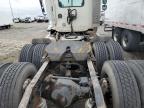 2005 Freightliner Columbia Semi Truck for Sale in Woodhaven, MI - Rear End