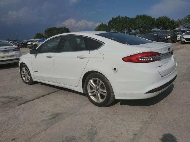  FORD FUSION 2018 Белый