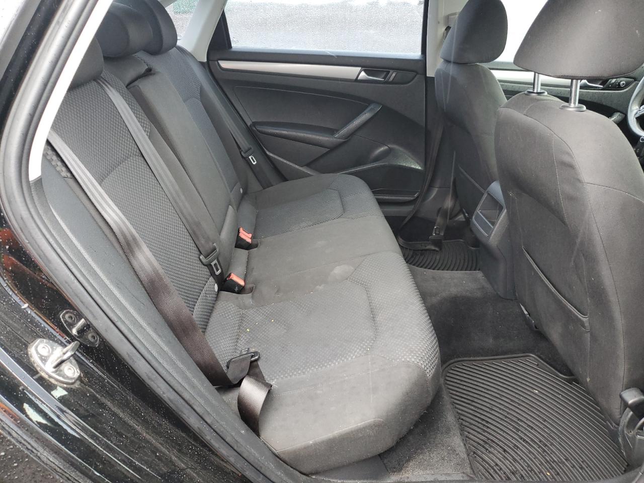 2012 Volkswagen Passat S VIN: 1VWAP7A3XCC005160 Lot: 58520885