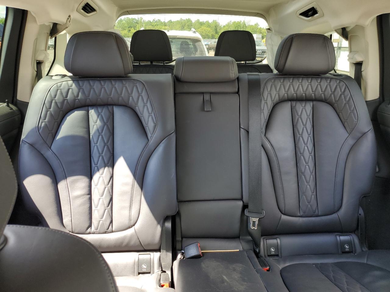 2020 BMW X7 xDrive40I VIN: 5UXCW2C06L0E74592 Lot: 57893475