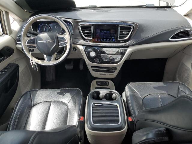 Minivans CHRYSLER PACIFICA 2017 Brązowy