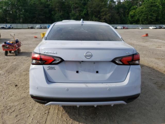  NISSAN VERSA 2024 Синій