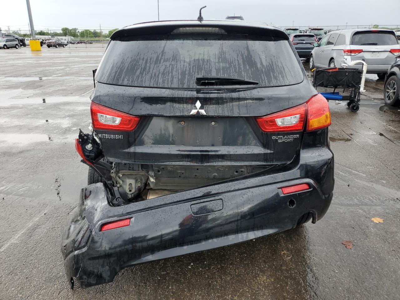 2011 Mitsubishi Outlander Sport Es VIN: JA4AP3AU7BZ010987 Lot: 55899085