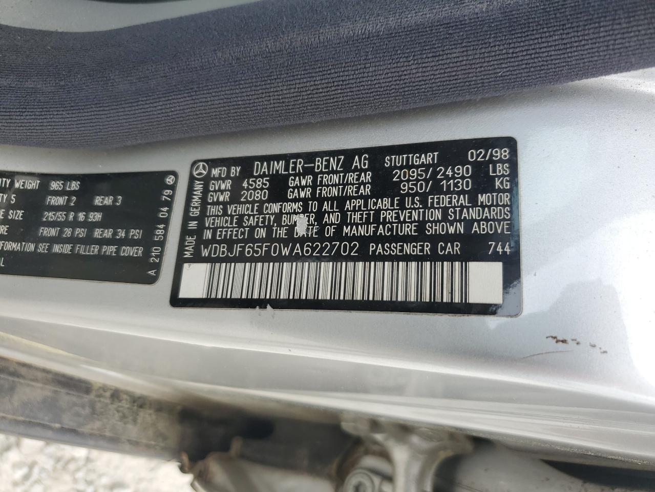 1998 Mercedes-Benz E 320 VIN: WDBJF65F0WA622702 Lot: 54737825
