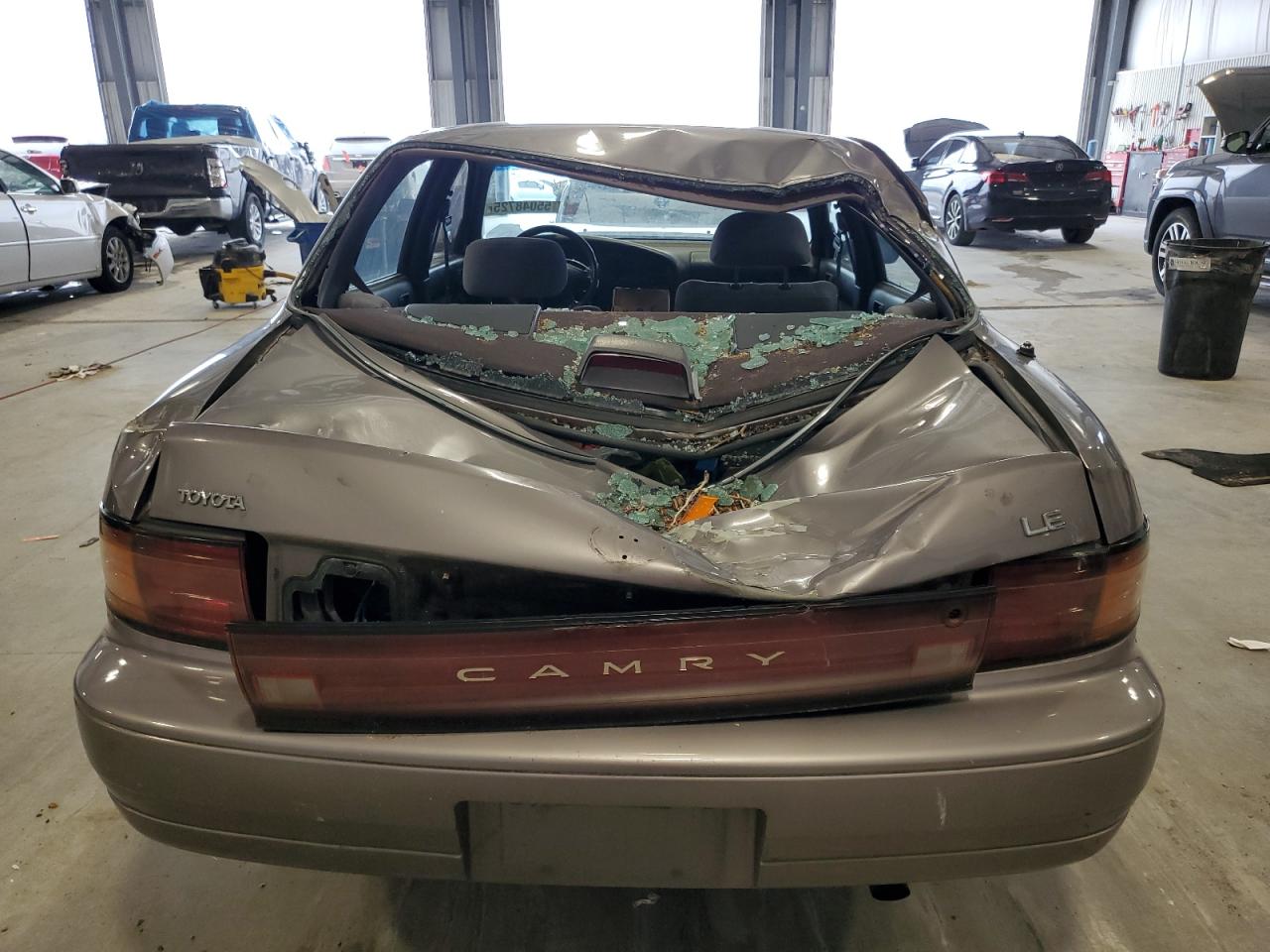 1994 Toyota Camry Le VIN: 4T1SK12E8RU407907 Lot: 55048725