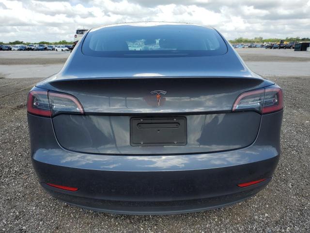  TESLA MODEL 3 2023 Srebrny
