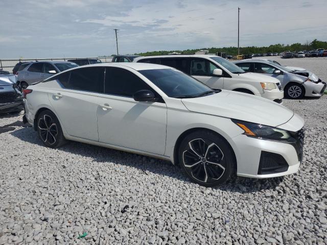  NISSAN ALTIMA 2023 Белый
