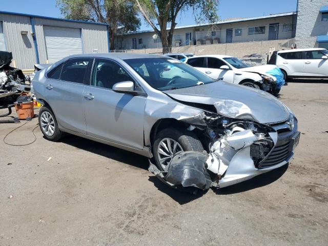 Sedans TOYOTA CAMRY 2016 Silver