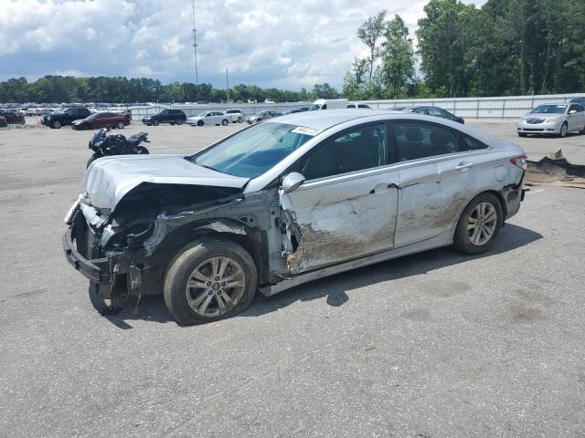  HYUNDAI SONATA 2013 Серебристый