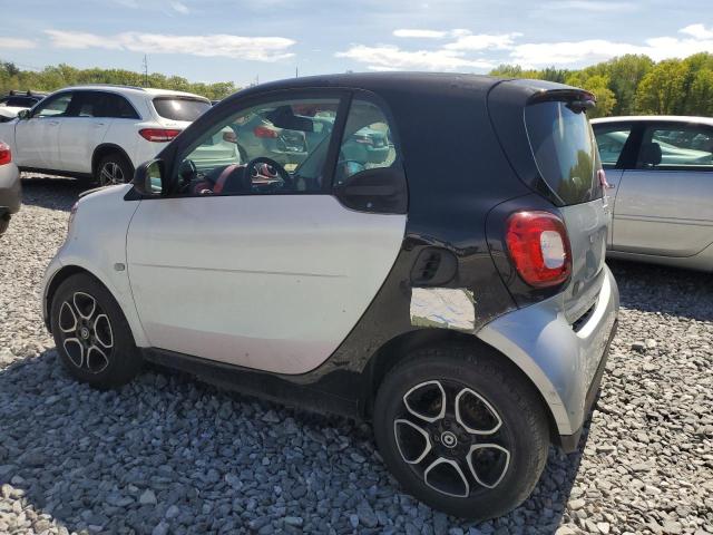  SMART FORTWO 2019 Czarny