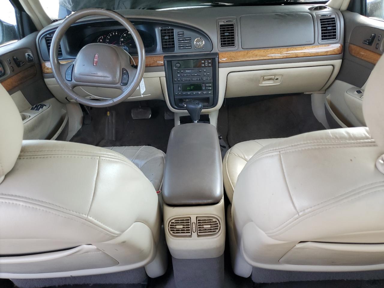 1999 Lincoln Continental VIN: 1LNHM97V2XY676602 Lot: 55109355