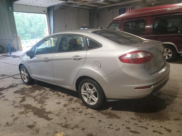 Седаны FORD FIESTA 2017 Серебристый